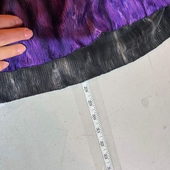 Essentials Women’s Y2K Color Block‎ Crinkle Blouse Purple Pink black flowy 1X - Picture 8 of 9